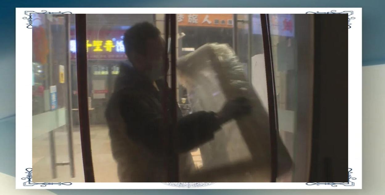 大件货物配送员郭展的一天 挑战与满足